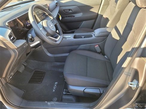 New 2026 Nissan Kicks S image 9