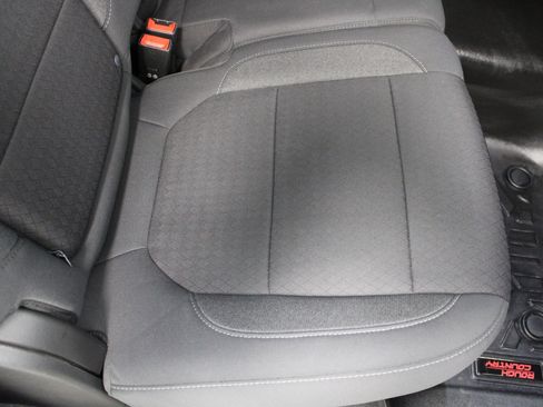 Used 2020 Chevrolet Silverado 1500 LT w/ All-Star Edition image 26