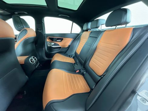Used 2024 Mercedes-Benz C 300 Sedan image 25