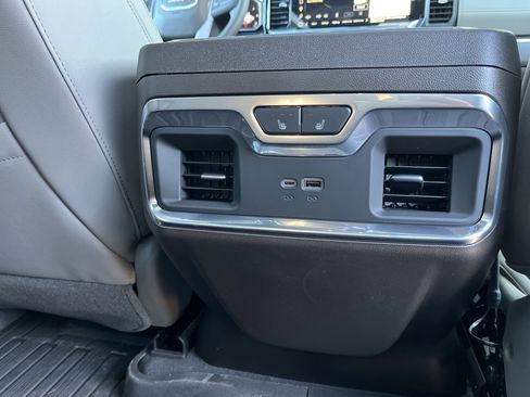 New 2026 GMC Sierra 1500 SLT w/ SLT Premium Package image 22