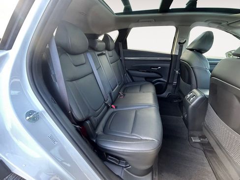 Certified 2024 Hyundai Tucson Limited image 11