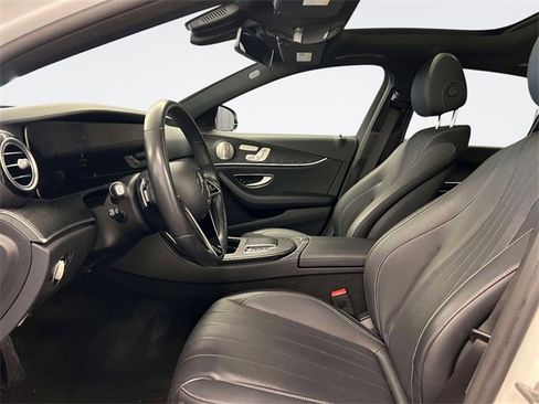 Certified 2022 Mercedes-Benz E 350 4MATIC Sedan image 18