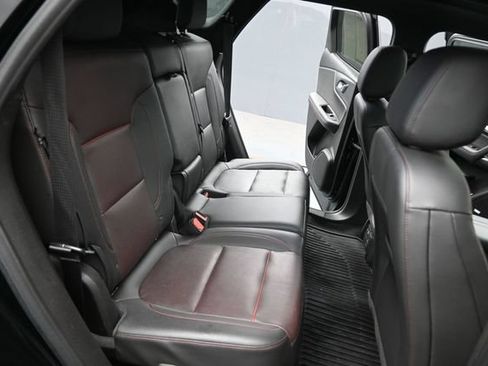 Used 2020 Chevrolet Blazer RS FWD image 14