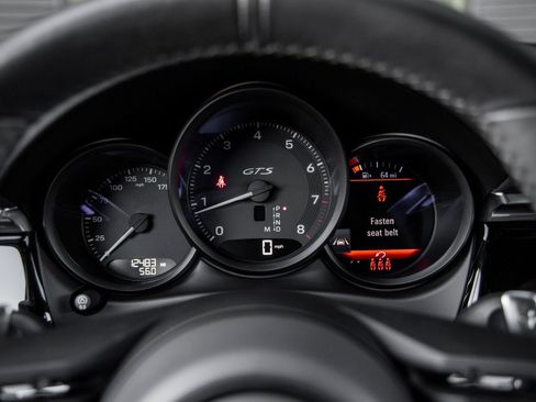 Certified 2025 Porsche Macan GTS AWD/4WD image 27