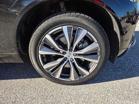 Used 2022 Volvo XC60 T8 Inscription Expression w/ Advanced Package image 9