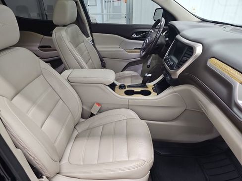 Used 2018 GMC Acadia Denali w/ Technology Package AWD/4WD image 30