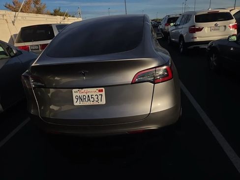 Used 2024 Tesla Model Y Long Range RWD image 6