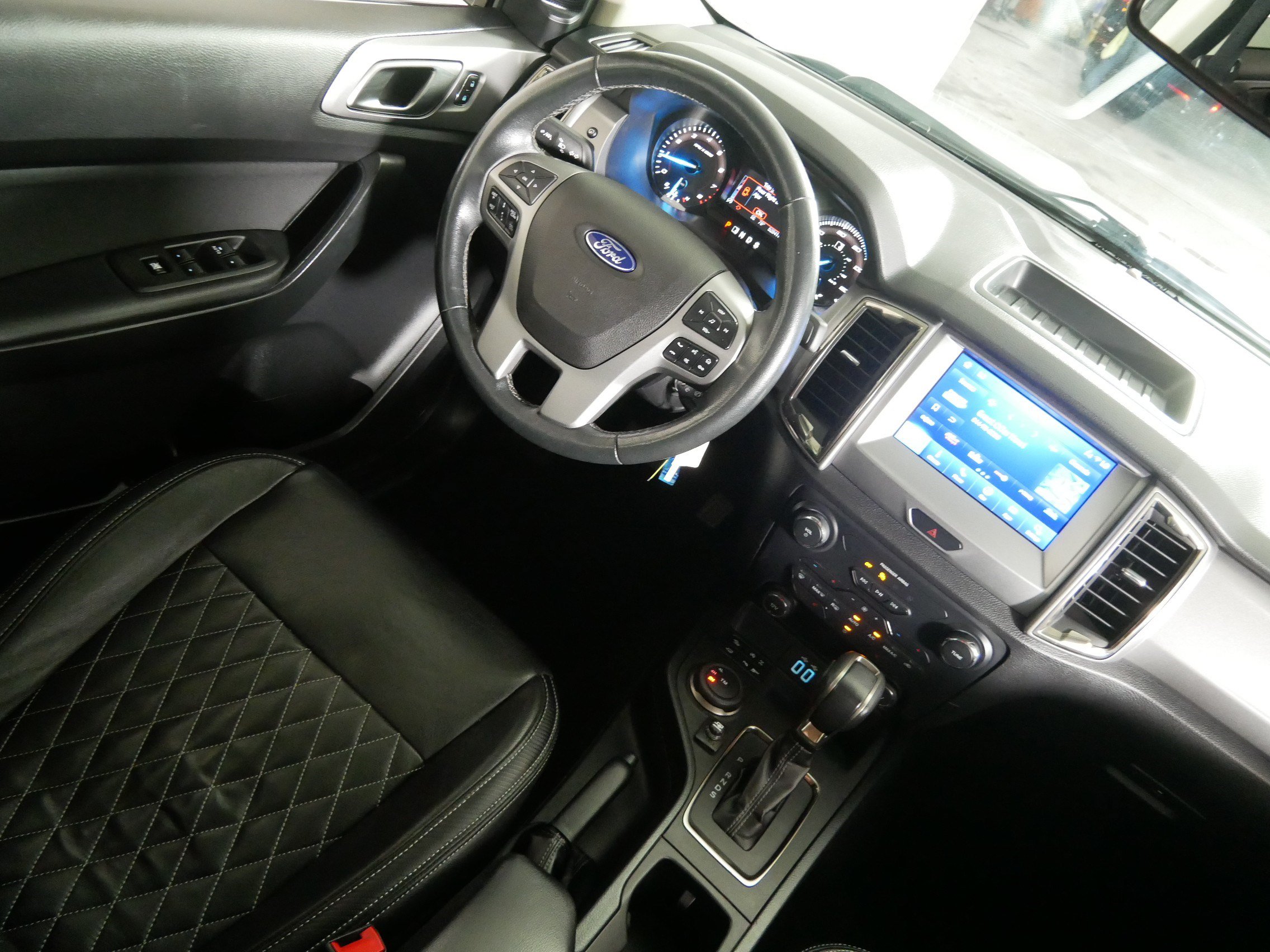 Used 2021 Ford Ranger XLT w/ Equipment Group 302A High AWD/4WD image 9