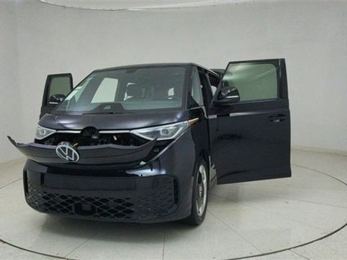 Used 2025 Volkswagen ID. Buzz Pro S image 67