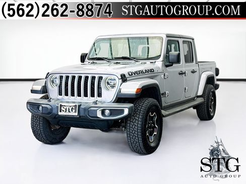 Used 2020 Jeep Gladiator Overland AWD/4WD image 1