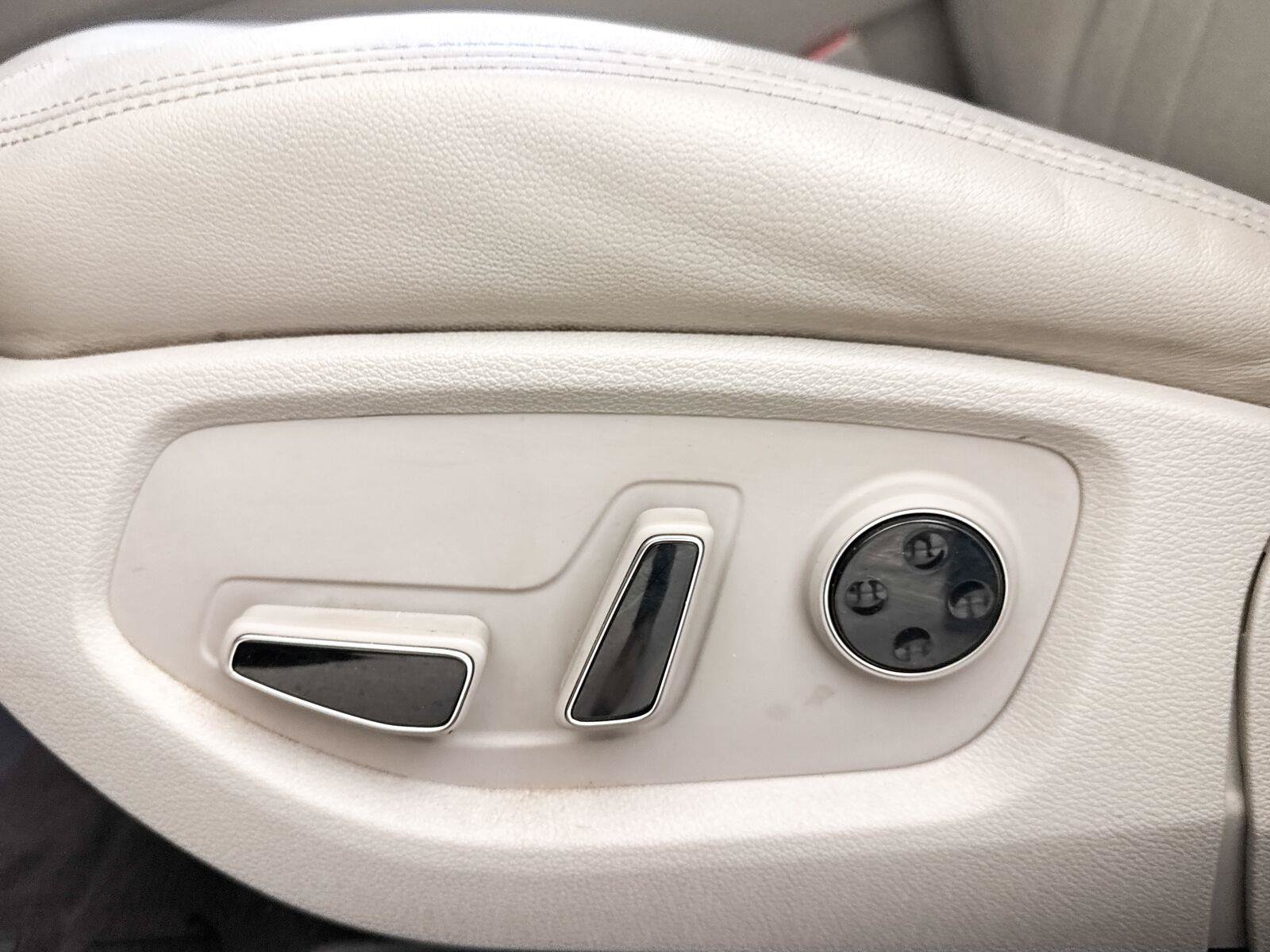 Used 2019 Genesis G80 3.8 w/ Sport Package 02 RWD image 29