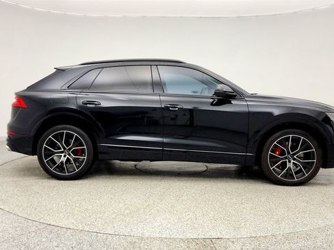 Used 2023 Audi SQ8 Prestige w/ Prestige Package AWD/4WD image 4