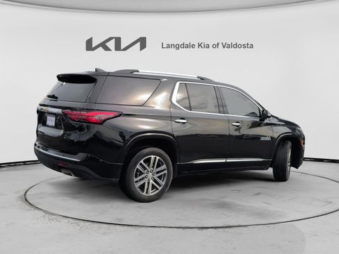 Used 2023 Chevrolet Traverse High Country w/ LPO, Floor Liner Package FWD image 4