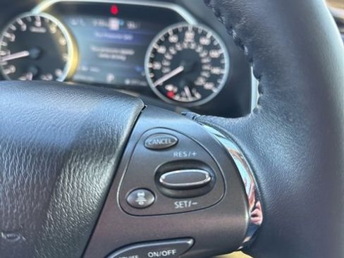 Certified 2020 Nissan Murano Platinum w/ Cargo Package image 33