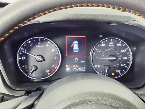 Certified 2024 Subaru Crosstrek 2.5i Limited w/ Crosstrek Mirror Package image 19