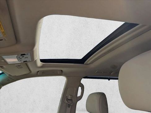 Used 2016 Lexus LX 570 4WD image 17