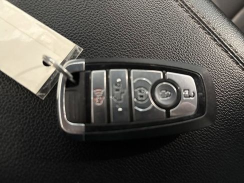 Used 2024 Ford F350 Lariat w/ Chrome Package image 29