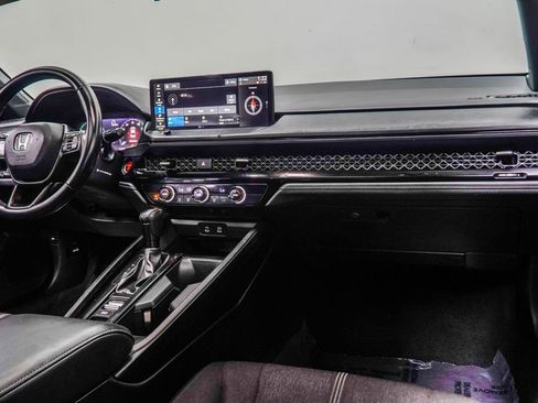 Used 2023 Honda Accord Sport image 18