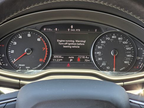 Used 2020 Audi Q5 2.0T Premium w/ Convenience Package AWD/4WD image 31