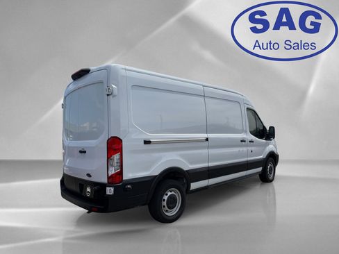 Used 2019 Ford Transit 250 148 Medium Roof RWD image 2