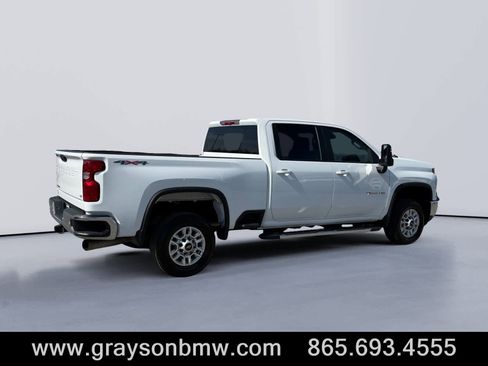 Used 2025 Chevrolet Silverado 2500 LT w/ Safety Package AWD/4WD image 3
