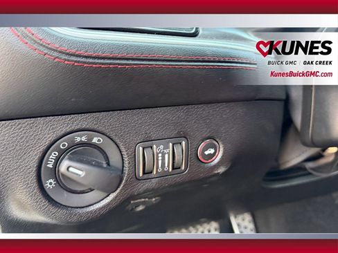 Used 2021 Dodge Challenger R/T Scat Pack image 7