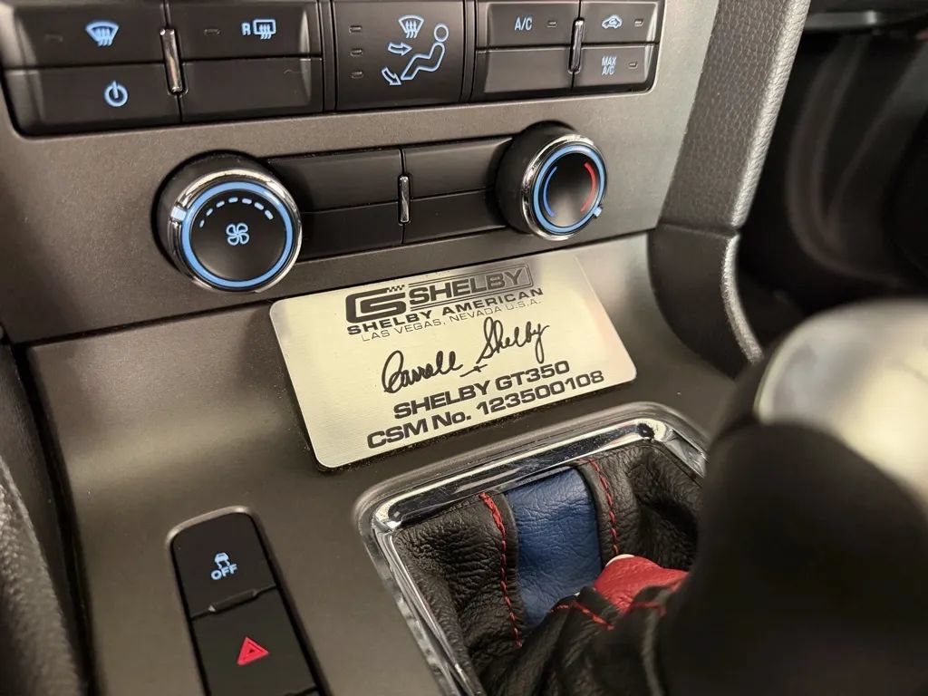 Used 2012 Ford Mustang GT RWD image 26