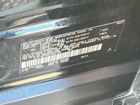 Used 2025 Toyota RAV4 LE AWD/4WD image 47