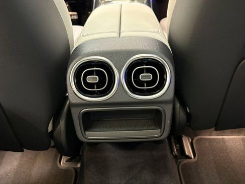 New 2026 Mercedes-Benz C 300 Sedan image 21