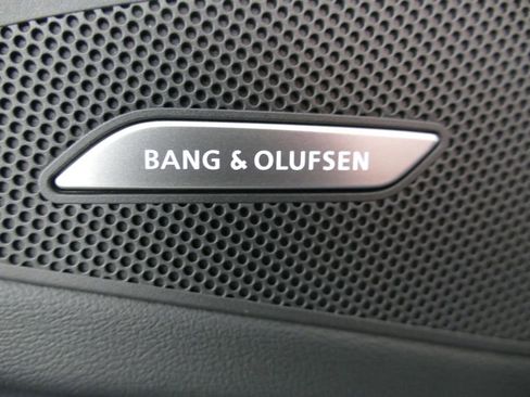 Certified 2025 Audi Q6 e-tron Premium Plus w/ Premium Plus image 23