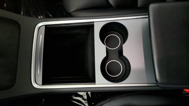 Used 2024 Tesla Model Y 2WD image 67