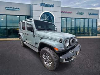 New 2026 Jeep Wrangler Unlimited Sahara AWD/4WD video 1