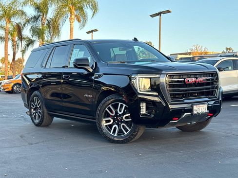 Used 2023 GMC Yukon AT4 w/ AT4 Premium Plus Package AWD/4WD image 2