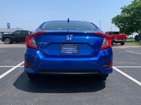 Used 2017 Honda Civic EX image 6