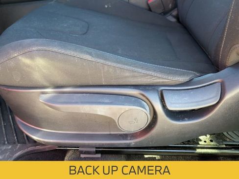 Used 2025 Hyundai Elantra Sport image 15
