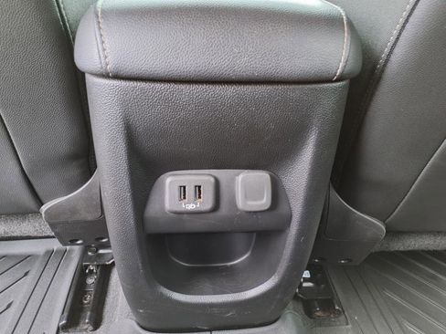 Used 2021 Chevrolet Colorado ZR2 image 16