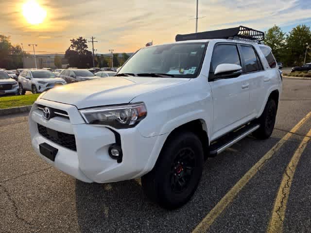 Used 2023 Toyota 4Runner SR5 Premium w/ Moonroof Package AWD/4WD image 1