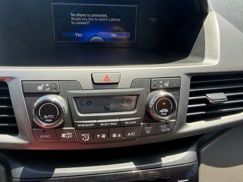 Used 2016 Honda Odyssey EX-L image 21