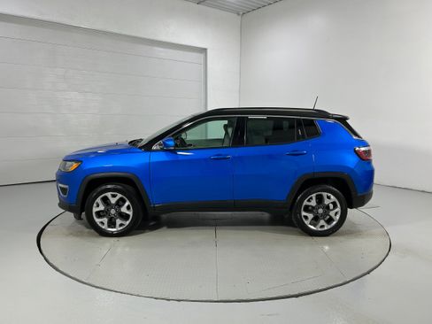 Used 2019 Jeep Compass Limited AWD/4WD image 24