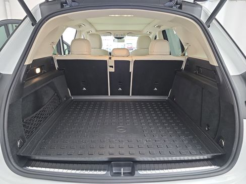 Used 2023 Mercedes-Benz GLE 350 4MATIC w/ AMG Line Exterior image 12