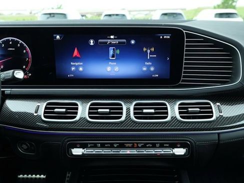 Certified 2025 Mercedes-Benz GLE 53 AMG 4MATIC image 21