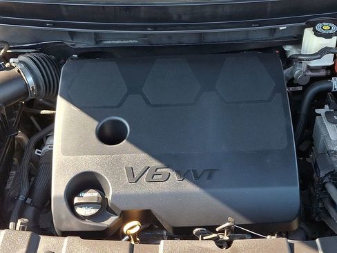 Certified 2020 Buick Enclave Preferred w/ LPO, Floor Liner Package image 25