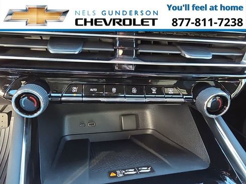 New 2026 Chevrolet Traverse Z71 w/ Driver Confidence Package image 26