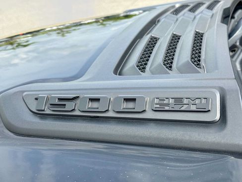 Used 2019 RAM 1500 Rebel AWD/4WD image 12