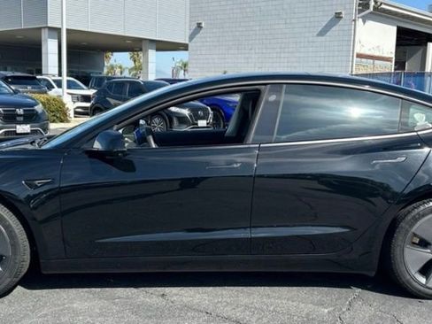 Used 2021 Tesla Model 3 Standard Range Plus RWD image 8