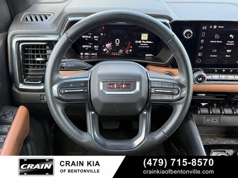 Used 2024 GMC Canyon AT4 AWD/4WD image 12
