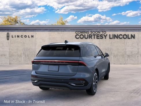 New 2026 Lincoln Nautilus Reserve AWD/4WD image 8
