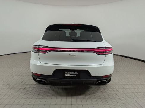 Certified 2021 Porsche Macan AWD/4WD image 10