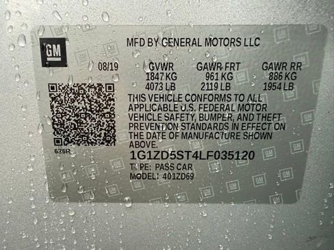 Used 2020 Chevrolet Malibu LT image 11