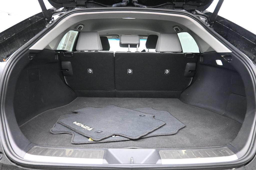 Used 2024 Toyota Venza XLE AWD/4WD image 27